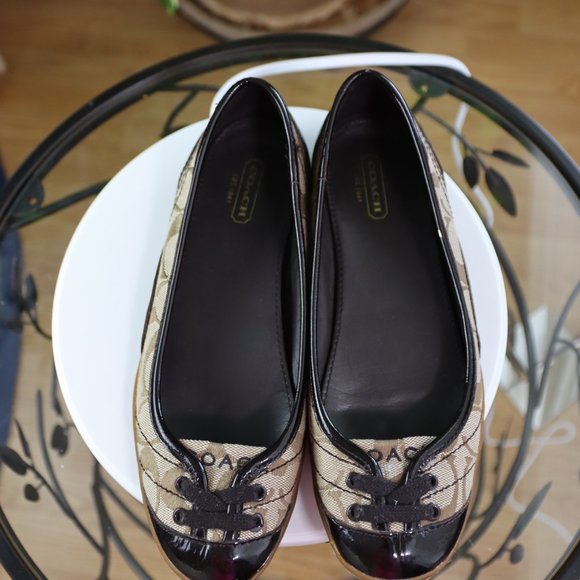 Coach Monogram Flats - Picture 3 of 12